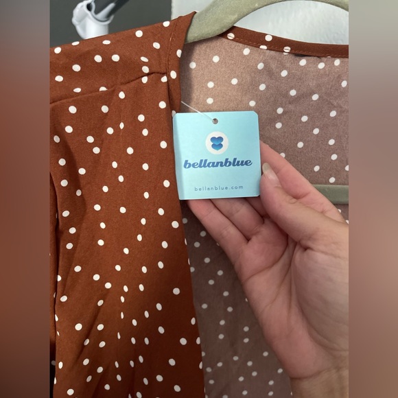 🚨NWT. Brown long sleeve wrap dress with white polka dots. Small. Bellanblue - Picture 7 of 12